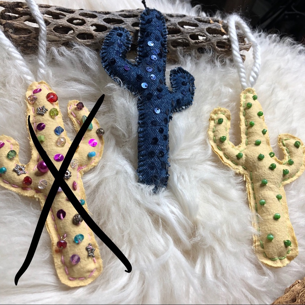 Handmade all recycled material Cactus Christmas ornaments. Listing for 1. - Picture 5 of 5